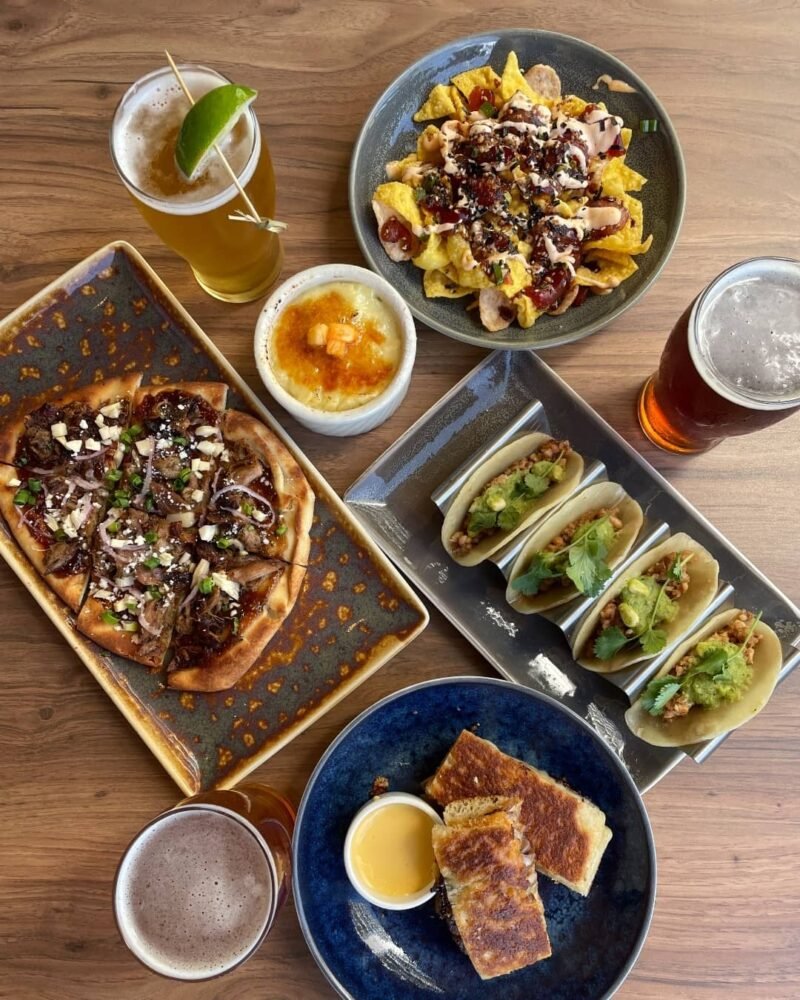 Restaurants with Best Sunset Views Waikiki for Perfect Golden Hour Meals